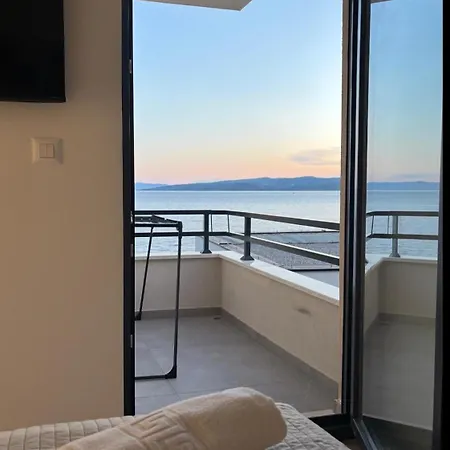 Angela Apartman